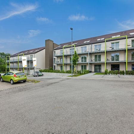 Acora Fuerth Living The City Exteriör bild